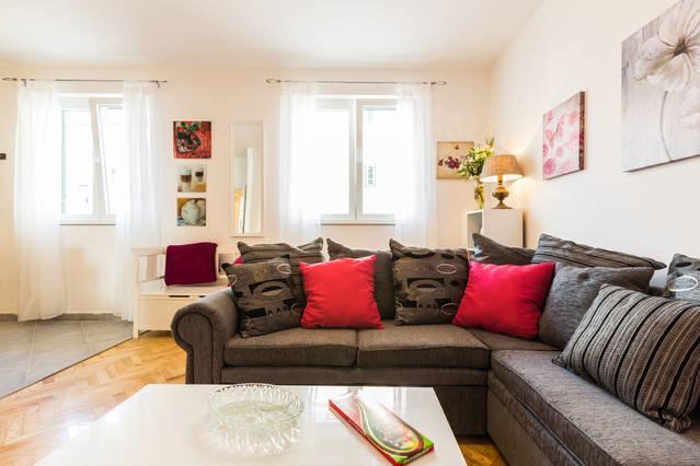 Apartment Masa Pirovac Exteriör bild